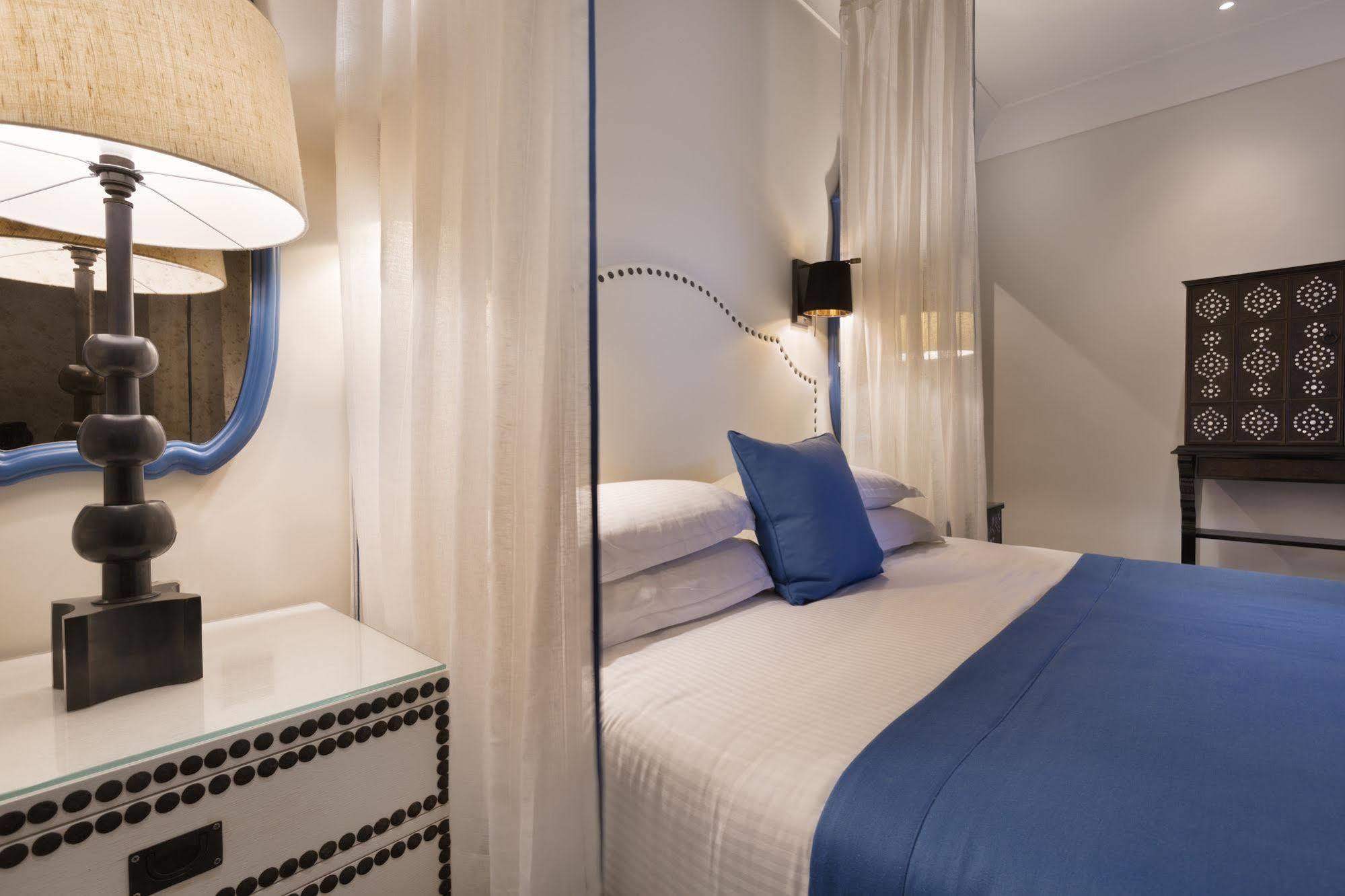 Orient By Isrotel Exclusive Ierusalim Exterior foto A bedroom at the hotel